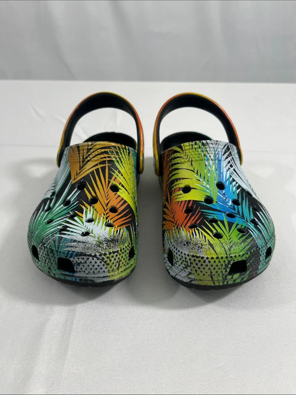 CROCS Classic Pool Party Clog Shoes Kids Size 12 Tropical Multicolor Unisex